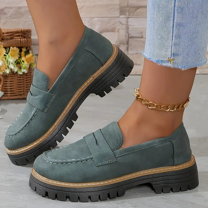 Sofía: Mocasines elegantes de plataforma