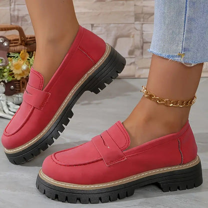 Sofía: Mocasines elegantes de plataforma