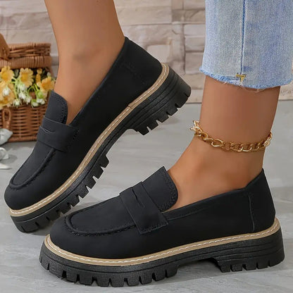 Sofía: Mocasines elegantes de plataforma