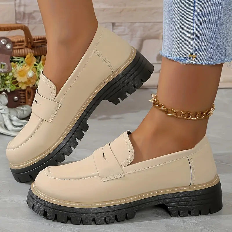 Sofía: Mocasines elegantes de plataforma